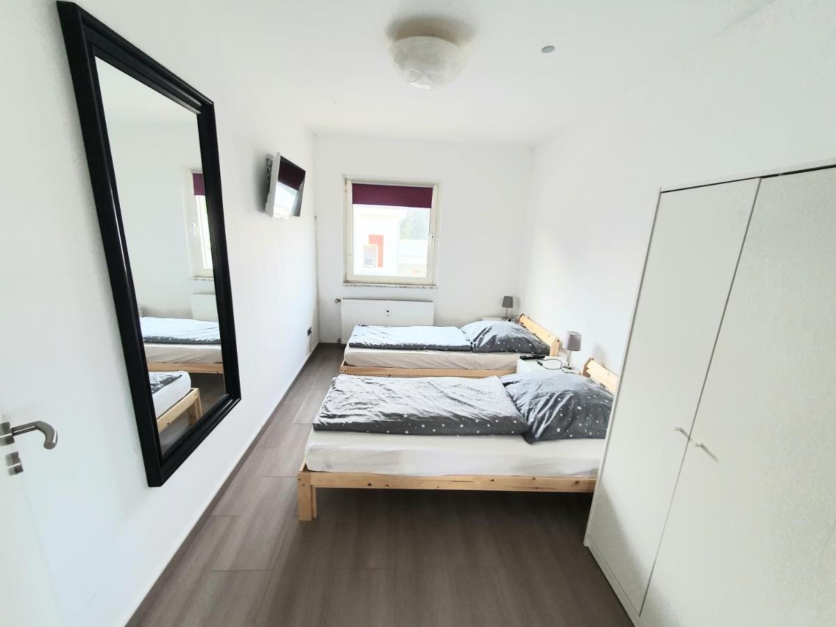 Pottmensch Oberhausen 3 Schlafzimmer Exterior foto